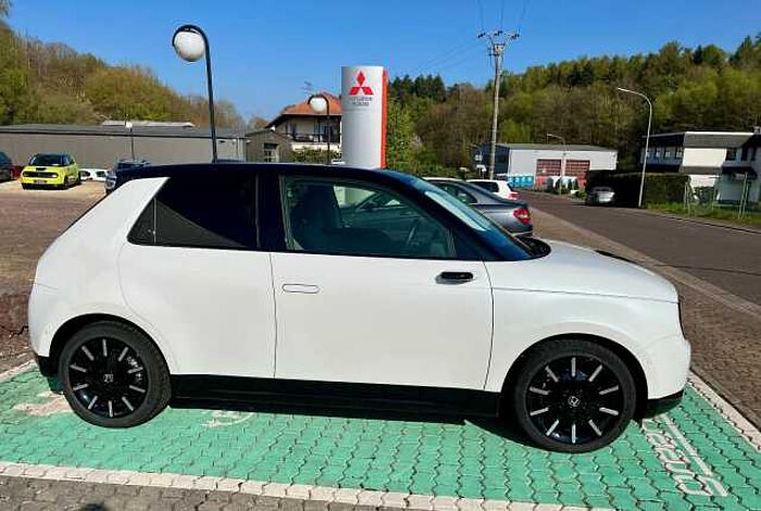 Honda e Advance 17 Zoll