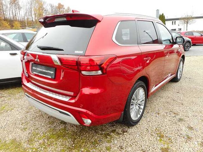 Mitsubishi Outlander PHEV Top 4WD