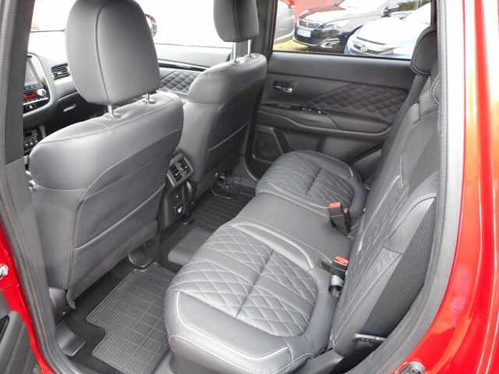 Mitsubishi Outlander PHEV Top 4WD