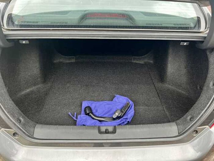 Honda Civic Lim. 4-trg. 1.6 i-DTEC Executive