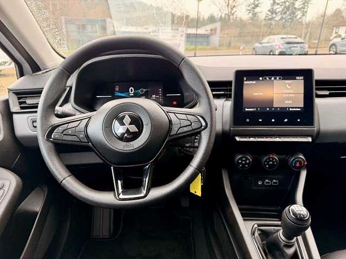 Mitsubishi Colt 1.0 Basis