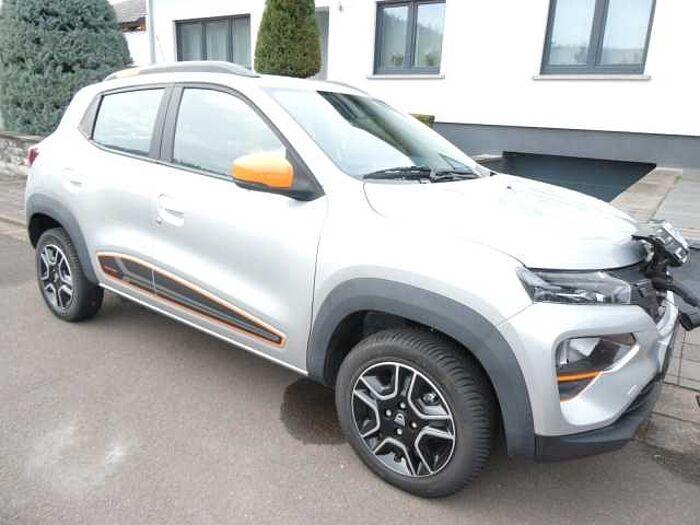 Dacia Spring Comfort Plus 45 CCS Navi, Leder