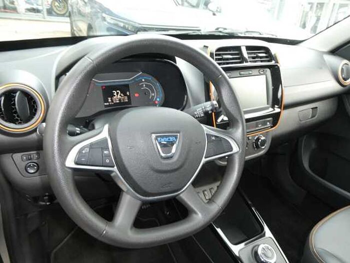 Dacia Spring Comfort Plus 45 CCS Navi, Leder