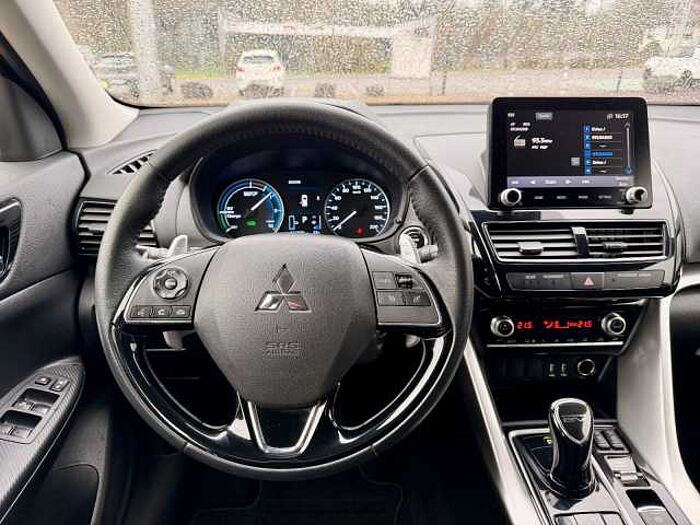 Mitsubishi Eclipse Cross Plug-in Hybrid BASIS 2.4