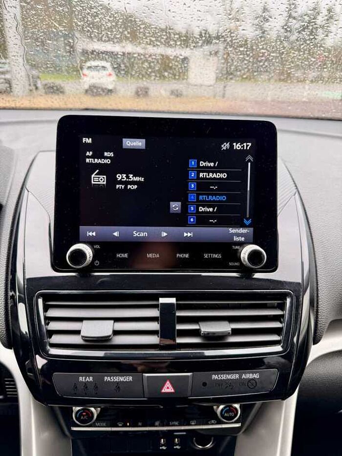 Mitsubishi Eclipse Cross Plug-in Hybrid BASIS 2.4