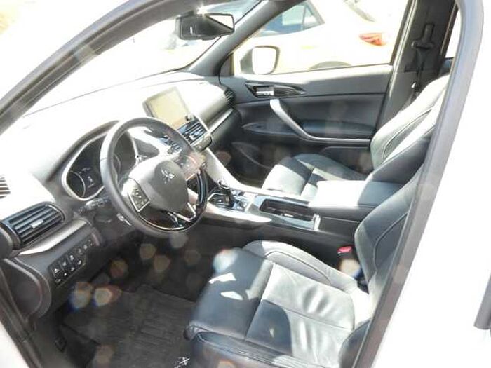 Mitsubishi Eclipse Cross 2.4 PLUG-IN HYBRID 4WD Top