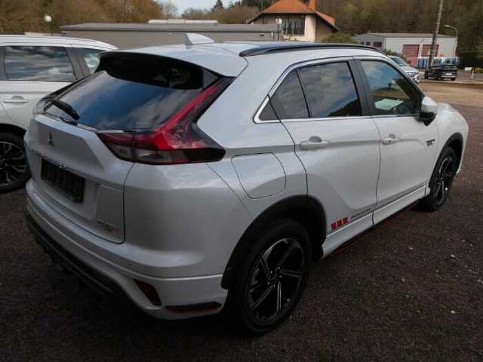 Mitsubishi Eclipse Cross 2.4 PLUG-IN HYBRID 4WD Top