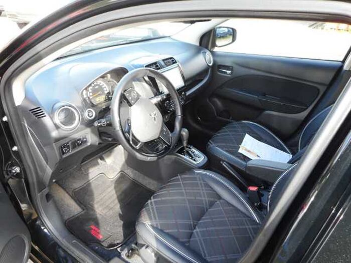 Mitsubishi Space Star Top