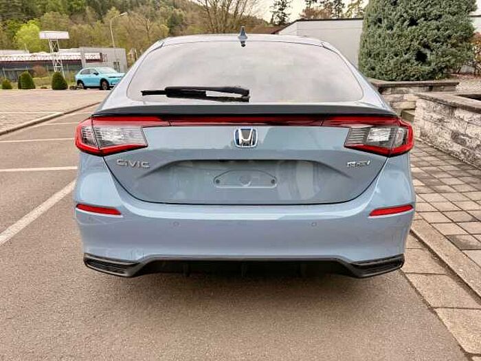 Honda Civic 2.0 e: HEV Sport