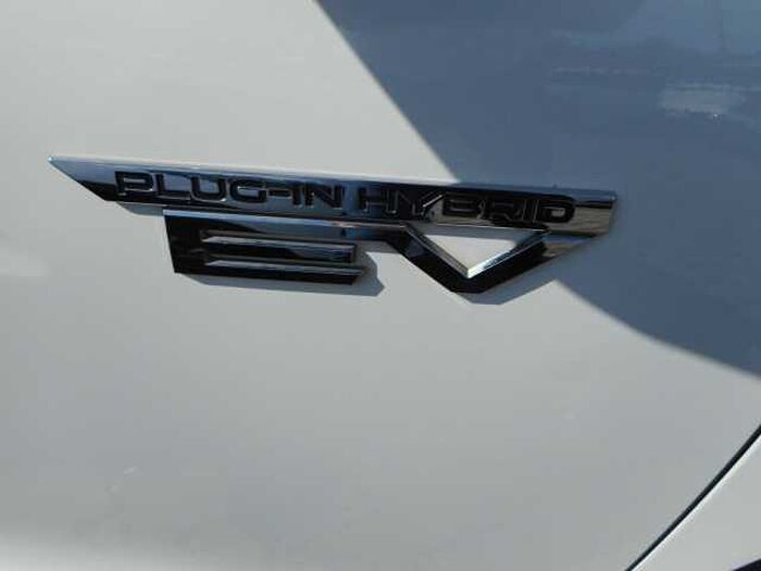 Mitsubishi Eclipse Cross Basis Hybrid 4WD