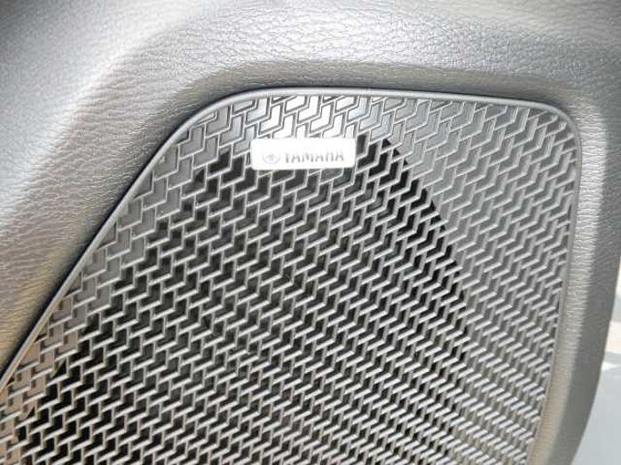 Mitsubishi Outlander 2.4 PHEV 4WD Intro