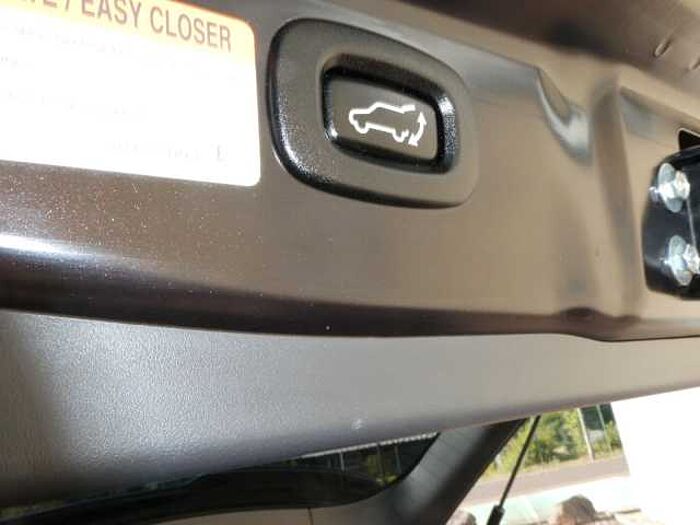 Mitsubishi Outlander 2.4 MIVEC PLUG-IN 4WD Plus Spirit