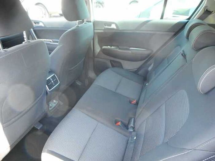 Kia Sportage Black Edition 2WD