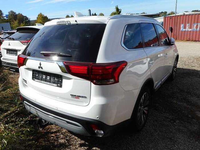 Mitsubishi Outlander Diamant Edition 2WD