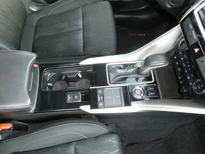 Mitsubishi Eclipse Cross 2.2 DI-D 8-AT 4WD Diamant+